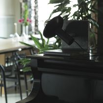 Lampe de table / en aluminium / en fer /...