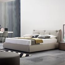 Lit double / contemporain / tapissé / avec...