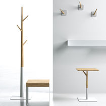 Tabouret de douche en bois