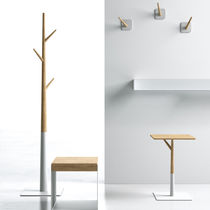 Patère contemporaine / en bois / individuelle...