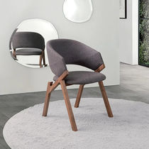 Chaise contemporaine / en tissu / en cuir...