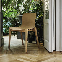 Chaise contemporaine / en chêne / contract...