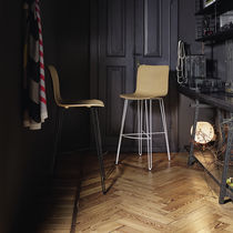 Chaise de bar contemporaine / en chêne /...