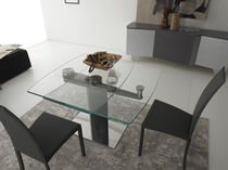 Table contemporaine / en verre / carrée...