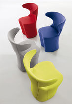 Fauteuil contemporain / en cuir