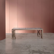 Table contemporaine / en chêne / en marbre...
