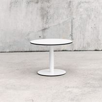 Table basse contemporaine / en chêne / en...
