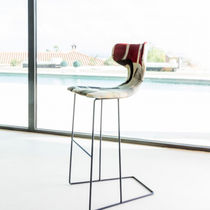 Chaise de bar contemporaine / tapissée /...