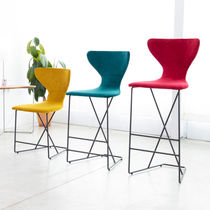 Chaise de bar contemporaine / tapissée /...
