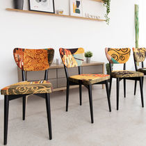 Chaise contemporaine / en tissu / en cuir...