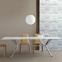 Table à manger contemporaine / en verre...