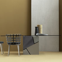 Table à manger contemporaine / en verre...