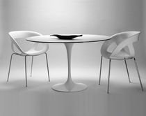 Table contemporaine / en stratifié / ronde