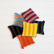 Coussin carré / à rayures / en tissu / multicolore