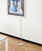 Lampe de sol / contemporaine / en aluminium...