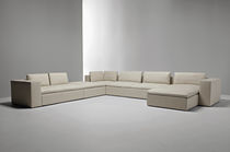 Fauteuil contemporain / en tissu / en cuir...