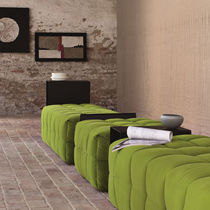 Pouf contemporain / en tissu / carré / professionnel