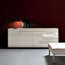 Buffet contemporain / en bois