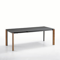 Table à manger design original / en placage...