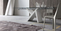 Table contemporaine / en verre / rectangulaire...