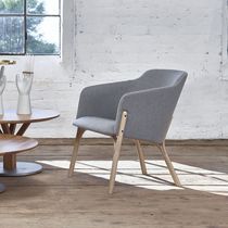 Fauteuil contemporain / en cuir / en tissu...