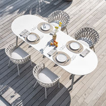 Table à manger contemporaine / en textile...