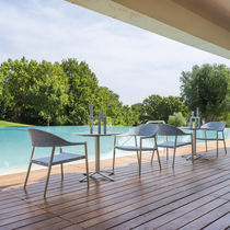 Pied de table en métal / contemporain /...