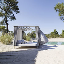 Gazebo en aluminium / en fibres synthétiques...