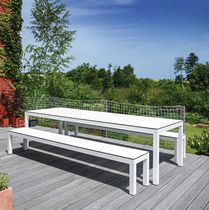 Ensemble table et bancs contemporain / en...