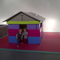 Module en mousse pour parcours de jeux