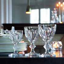 Verre à pied / en cristal / à usage domestique...