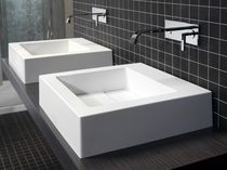 Vasque à poser / en Solid Surface / carrée...