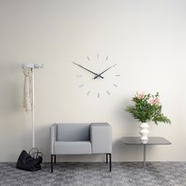 Horloge contemporaine / murale / analogique...