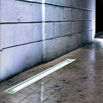 Luminaire encastré / à LED / fluorescent...