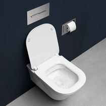 WC à poser / suspendu / en céramique