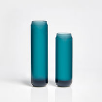 Vase contemporain / en cristal