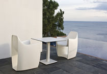 Table contemporaine / en aluminium / ronde...