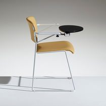 Chaise de conférence empilable / à tablette...