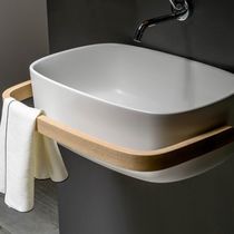 Vasque intégrée / en hêtre / en inox / en...
