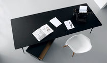 Bureau sur pied / contemporain / en HPL...