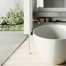 Bec pour baignoire en inox