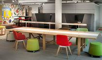 Table de réunion contemporaine / en bois...