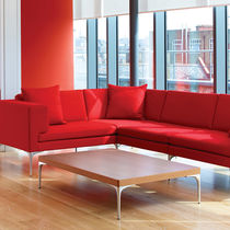 Table basse contemporaine / en plaqué bois...