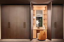 Armoire contemporaine / en bois / en cuir...