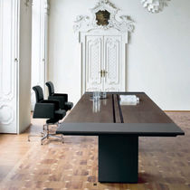 Table de réunion contemporaine / en bois...