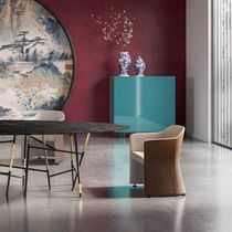 Chaise contemporaine / en cuir / en tissu...