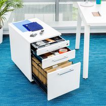 Caisson de bureau en métal / à 3 tiroirs...