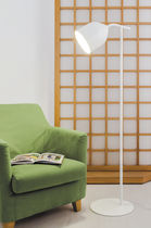 Lampe sur pied / en métal / design scandinave...
