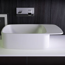 Vasque à poser / en Solid Surface / contemporaine
