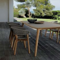 Chaise de jardin contemporaine / en teck...